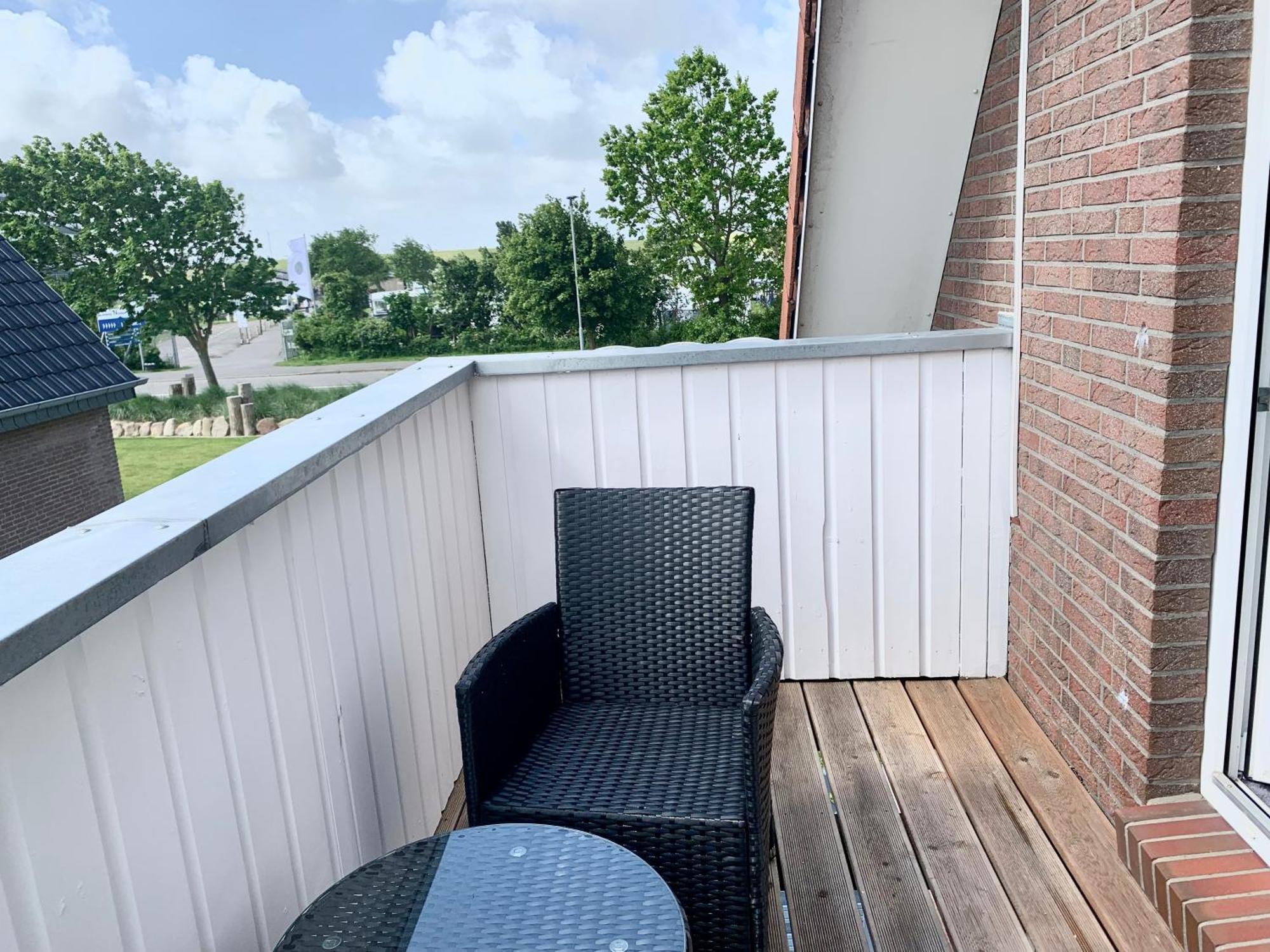 Haus Aquamarin-Apartment Smaragd In Strandnaehe Busum Exterior photo